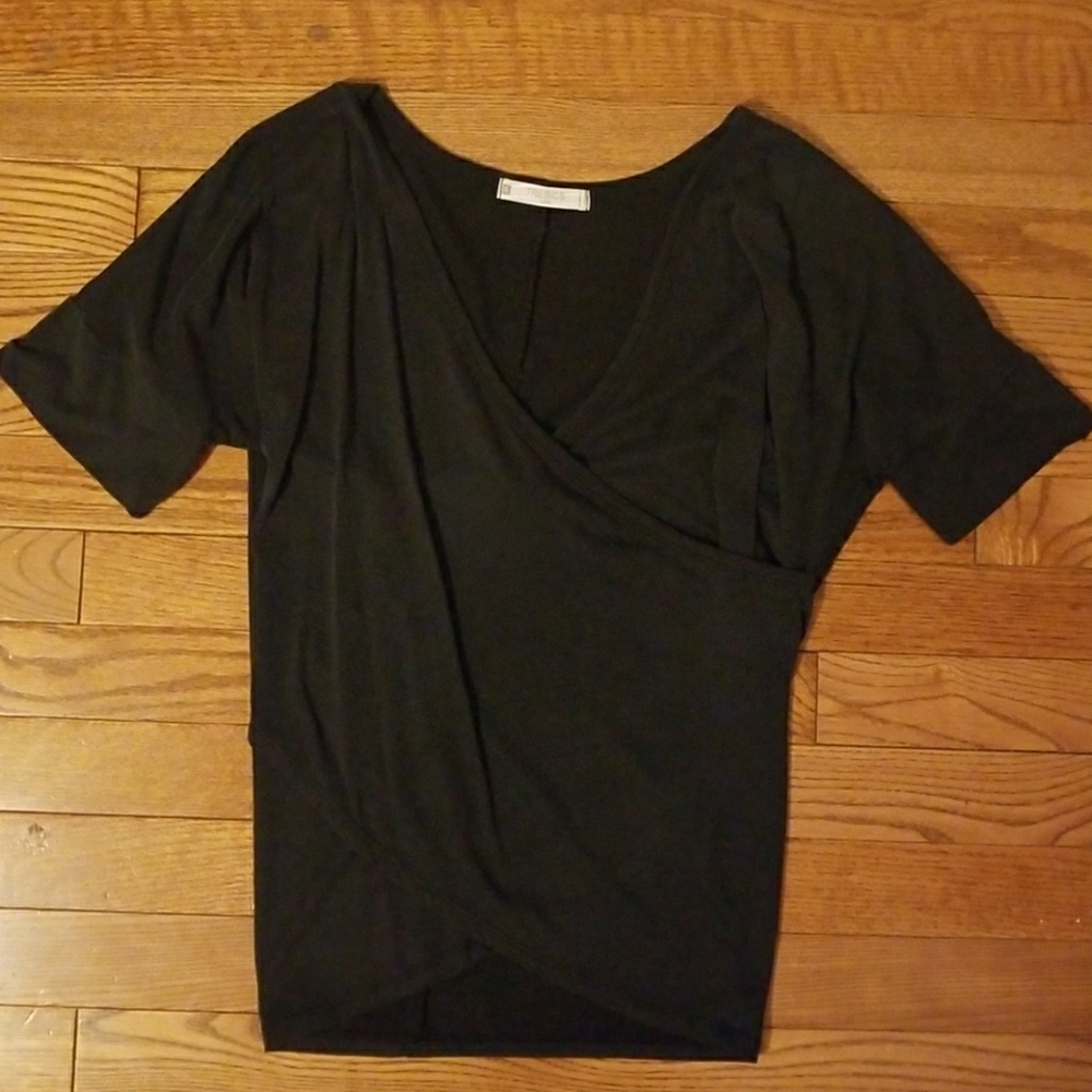 Tresics Luxe Short Sleeve Top
